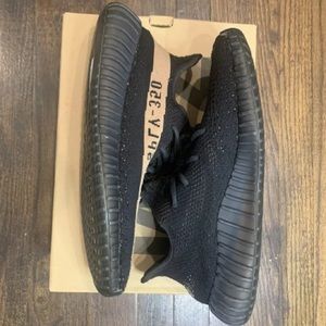 Yeezy Boost 350 V2 Core Black Copper